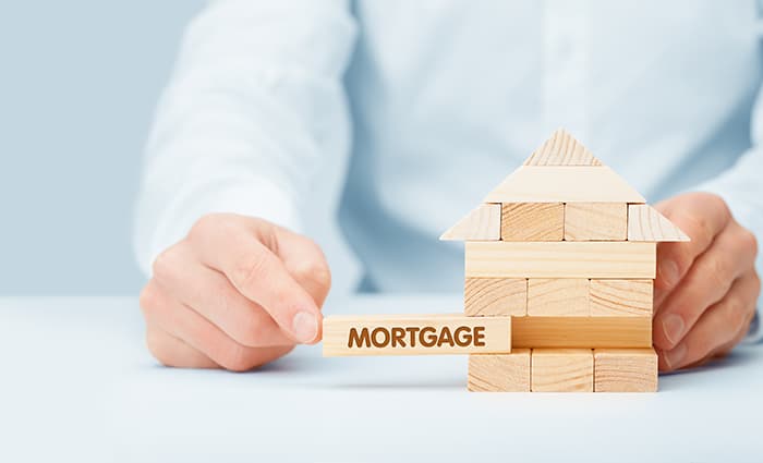 Cancelled mortgages hit record high of £8.7bn in Q1